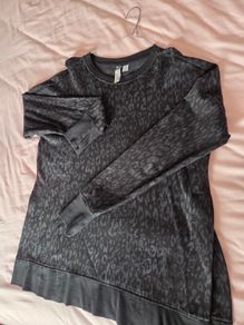 Sweaty Betty Ladies sweatshirt