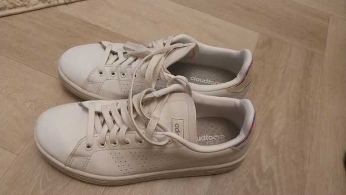 Size 6 adidas
