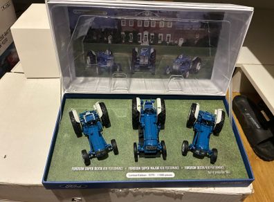 Fordson 1:32 scale set
