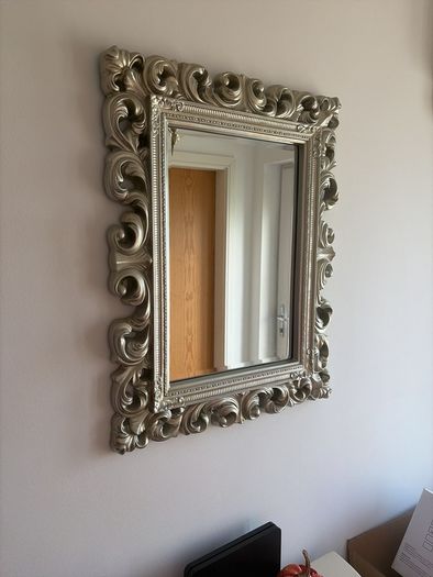 mirror