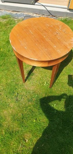 Coffee Table Free to Collect