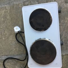 Dual hob plate