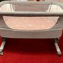Height adjustable co-sleeper bassinet Image 3