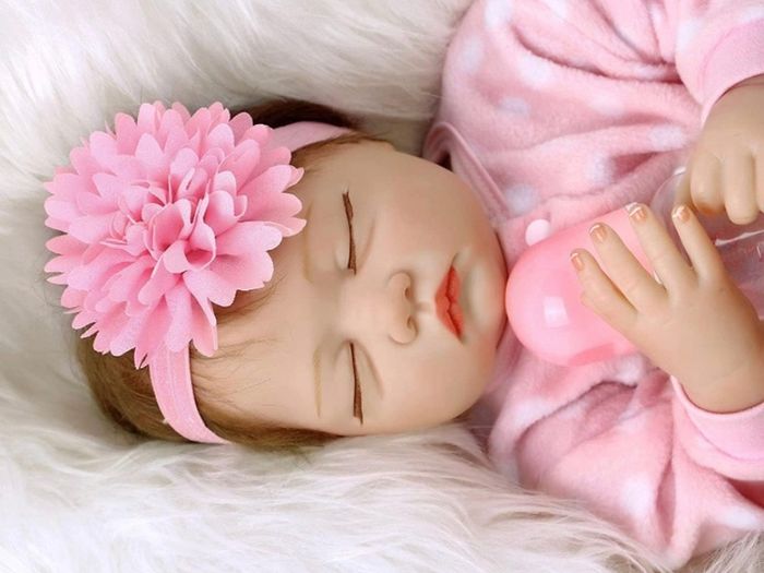 22 Inch 55cm Reborn Dolls Baby Girl Soft Silicone Vinyl Real Life Dolls Toddler Sleeping Girl Lifelike Handmade Reborn Babies Xmas Gift (FREE POSTAGE)