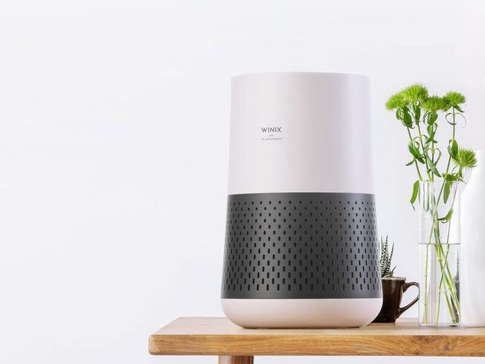Compact Air Purifier for Bedroom Home, CADR 250 mh, 50m HEPA & Carbon Filter removes Allergies, Pollen, Dust, Smoke, Air Cleaner with Air Quality Sensor, Sleep Mode