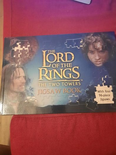 The Lord of the Rings - The Two Towers Jigsaw Book (Four 96 Piece jigsaws- 2003)