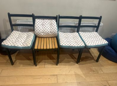 Set of 4 Dark Green Wooden Dining Chairs with Cushions