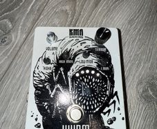 Wurm distortion pedal