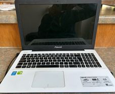 ASUS F550L Laptop (No Charger) | Intel Core i7 | Nvidia GeForce 820M