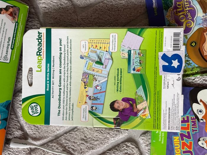 Leapfrog Leapreader Branded Educational Toy with NEW books