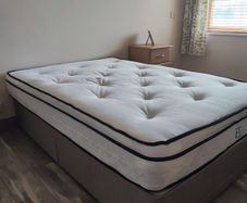 Joseph Bravo Pocket Spring Series 2000 Memory Foam Pillow Top Mattress  4'6 Double