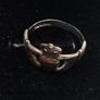 Vintage sterling silver claddagh ring Image 2