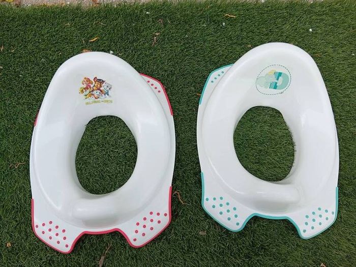 2 Toddler toilet seats