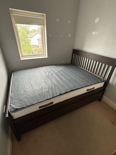Double bed