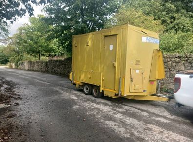 Towable welfare unit