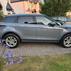 Range Rover Petrol Hybrid 300 PHEV