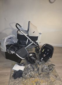 As New uppababy Vista V2 Full set