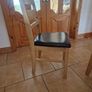 Table and chairs Image 6