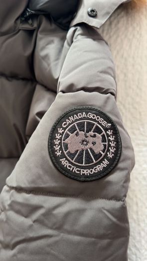 grey parka canada goose