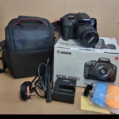 Camera Canon 4000D