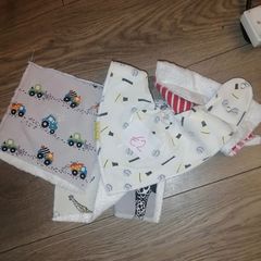 Baby bibs