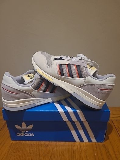 New Adidas ZX 420 size 6uk