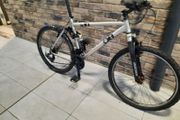 Diamondback Trekking Mountain bike