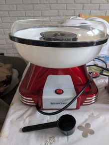 Candy floss machine