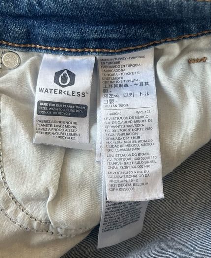 Levi jeans highrise skinny 721 size W30 L30
