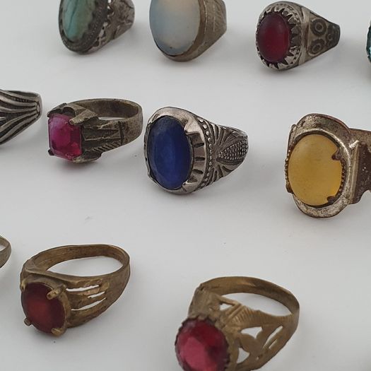 Old World Jewellery Collection 15 Mixed Brass Statement Rings