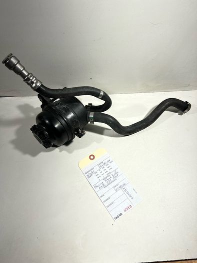 BMW 3 Coupe E90 E92 E93 Power Steering Fluid Tank Reservoir 32416768094 6768094 a3l3b212g