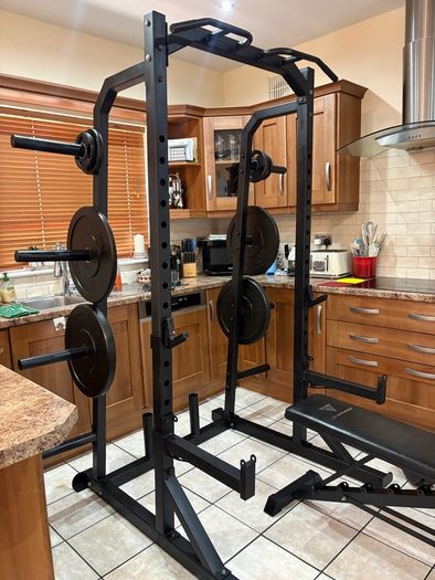 Heavy Duty Semi Pro Weightlifting Full Gym Set Up!
