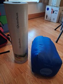 Camping roll mat and sleeping bag Quechua