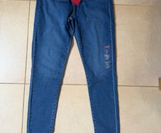 Levi's women's super skinny jeans BNTW W31 L30