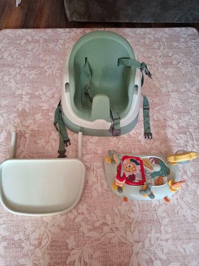 Mamas and papas bug 3-in-1 floor and booster seat and activity tray