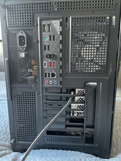 Black gaming PC