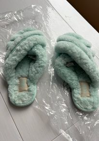 New Uggs size 36