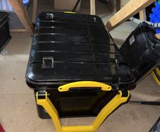really useful trunk 64l on wheels as new