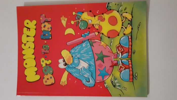 2 New Colouring Books