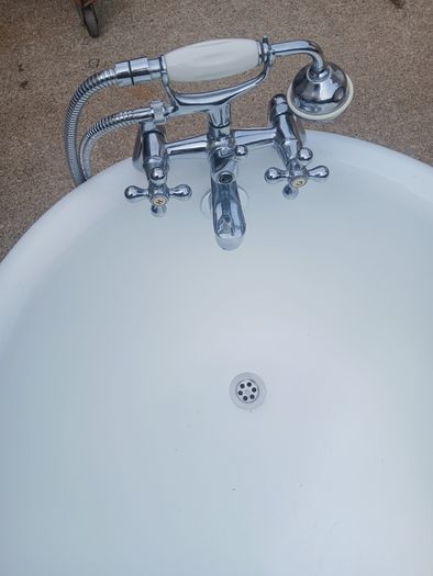Cast iron slipper  bath