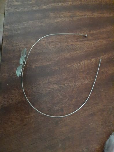 Hair band with crystal style flower