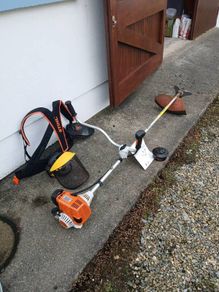 stihl brush cutter / strimmer