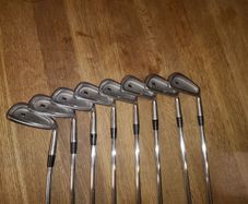 Lynx Black Cat Tour NiCr 3-Pw golf clubs