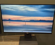 For spares or repair - Dell Ultrasharp U2715H IPS 27 inch monitor read description