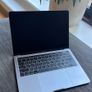 MacBook Pro 13 inch Image 2