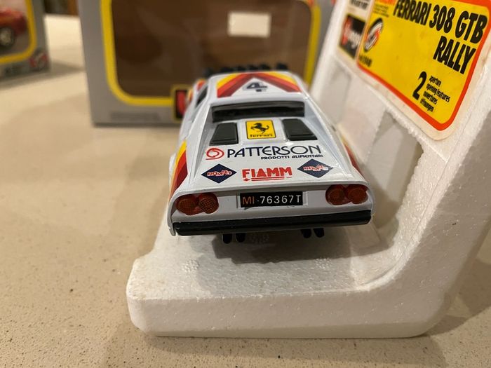 Ferrari 308 Collection 1/24 Burago