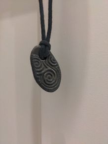 Vintage Irish stone pendant necklace