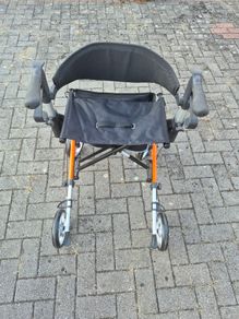 Mobility walking aid