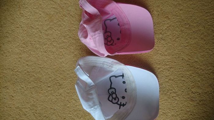 Hello Kitty Hat
