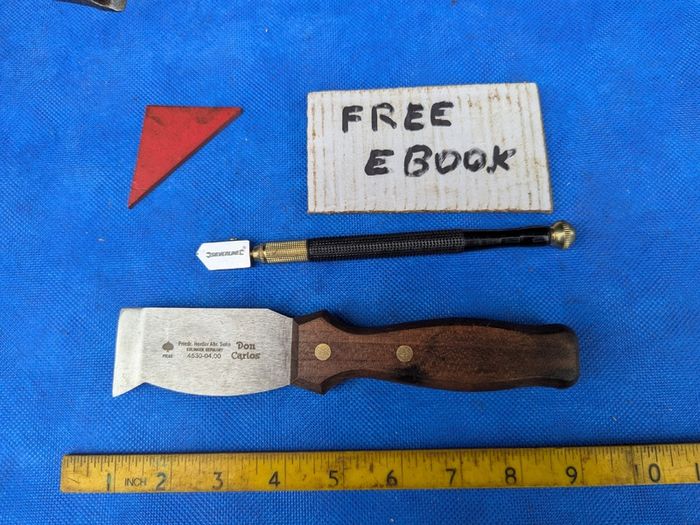 Chisel / Hacking Knife + Glass cutter